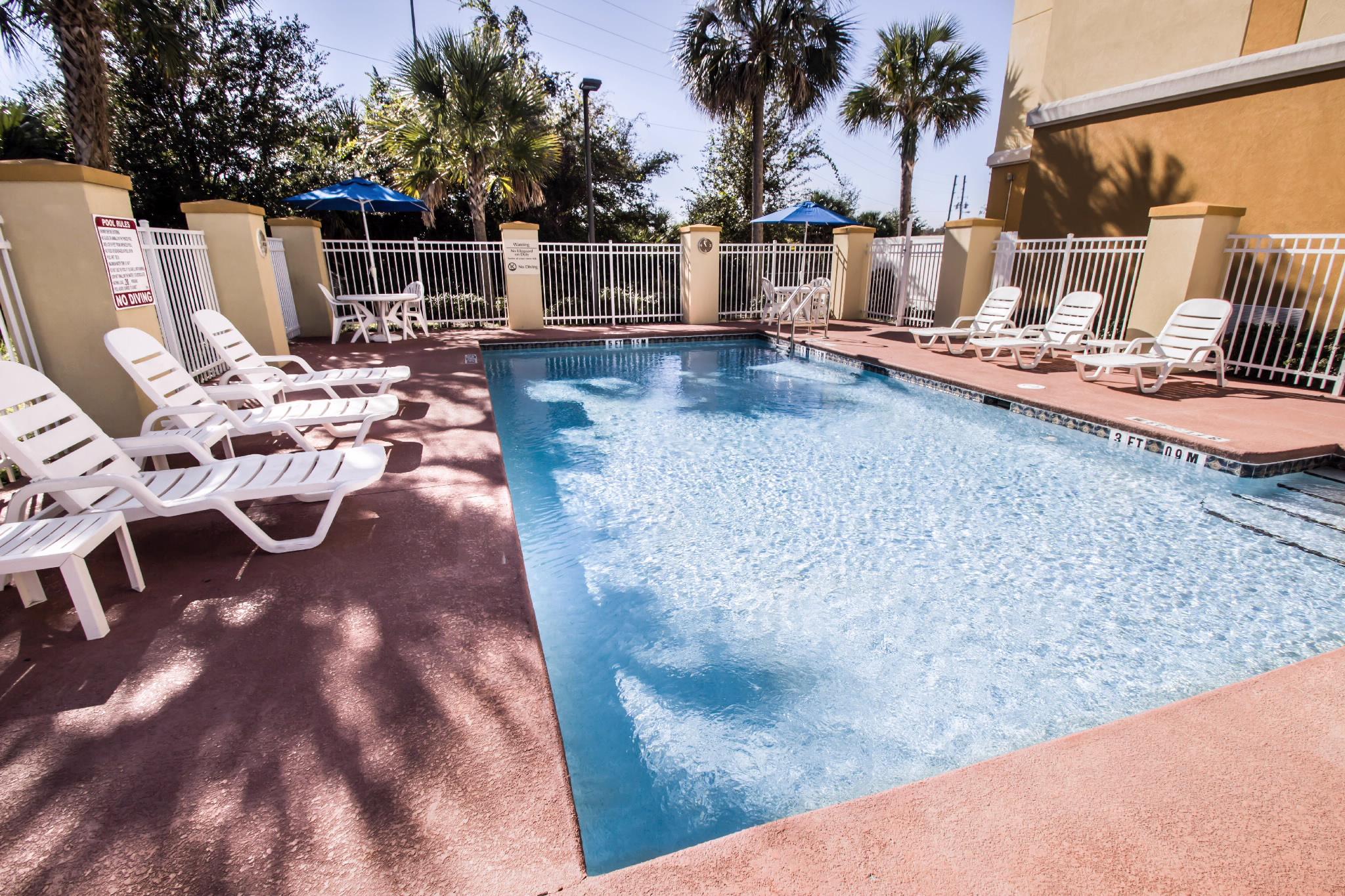 Comfort Suites Orlando Airport Luaran gambar